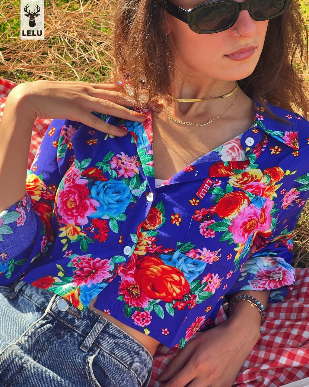 Flower-crop-shirt-