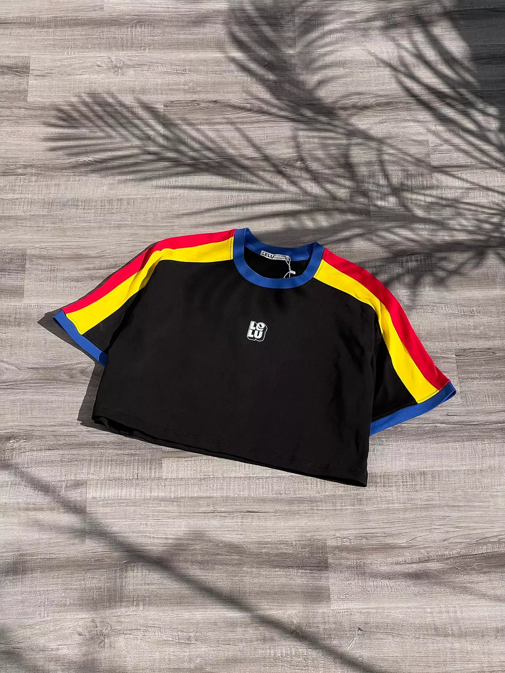 Retro crop boxy