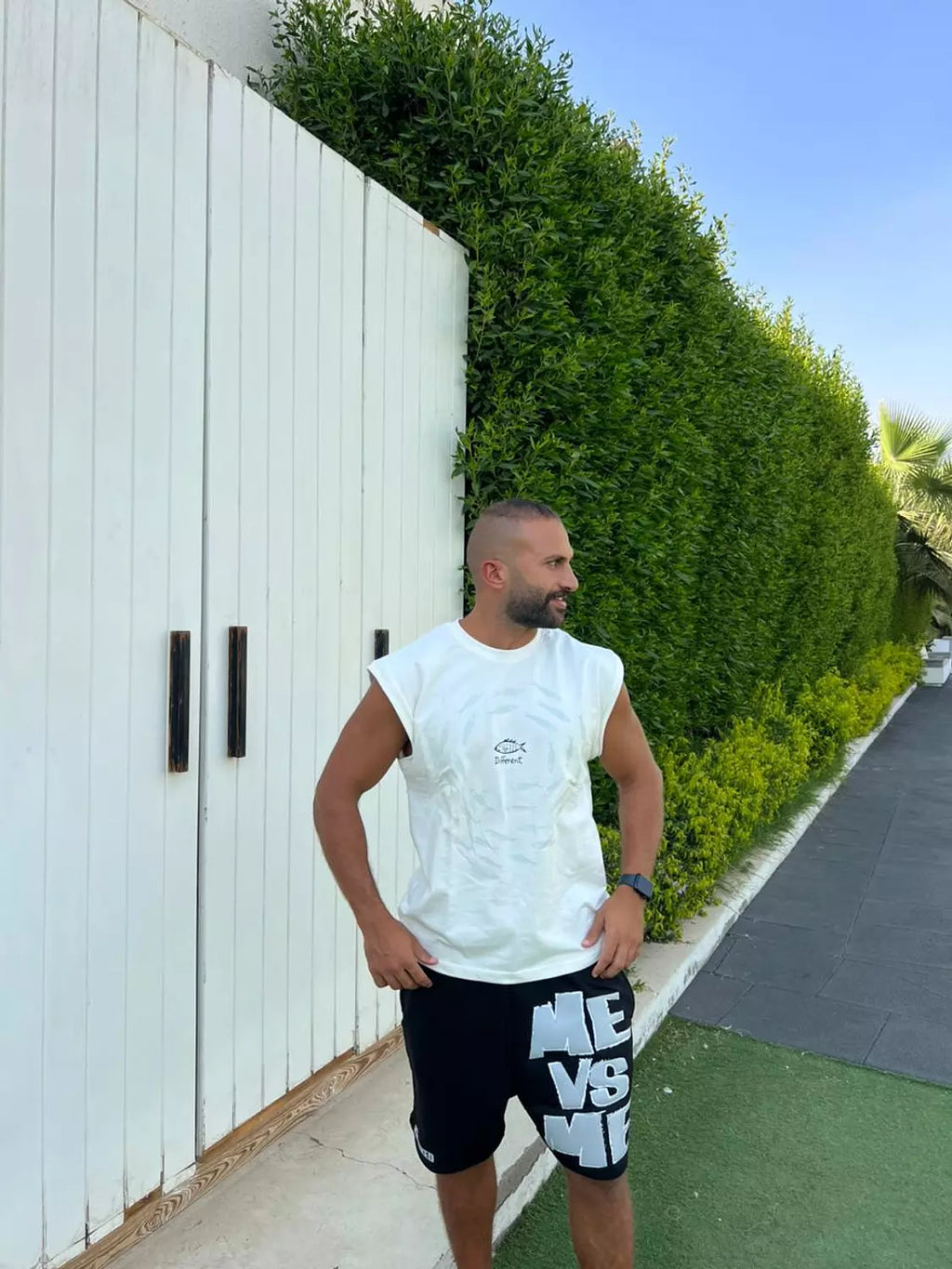 Magic fish sleeveless