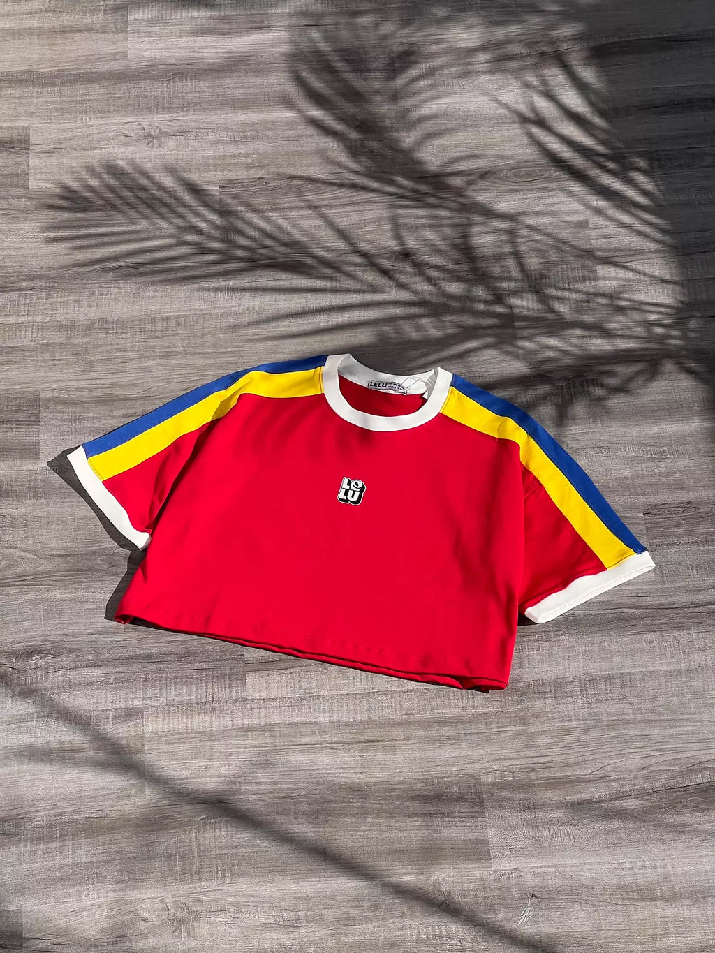 Retro crop boxy